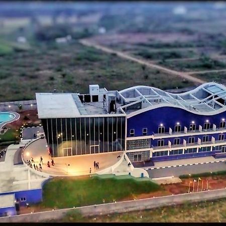 Silver Stone Park Resort, Kovilpatti Dış mekan fotoğraf