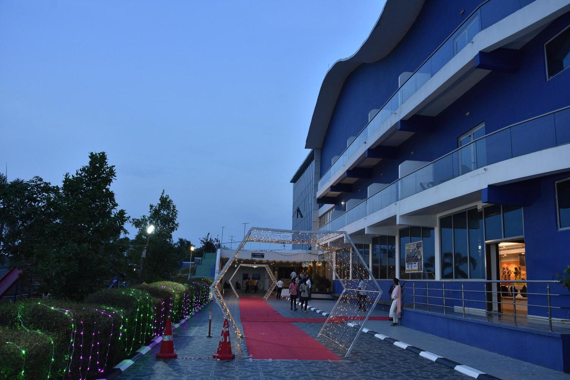 Silver Stone Park Resort, Kovilpatti Dış mekan fotoğraf